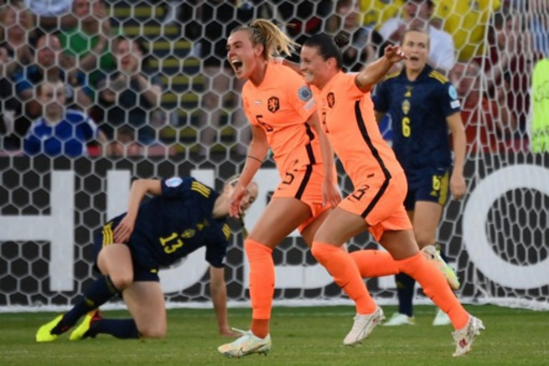 EK vrouwenvoetbal 2022 - Titelverdediger Nederland niet voorbij Zweden in eerste wedstrijd