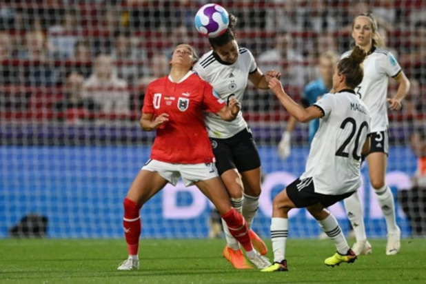 EK vrouwenvoetbal 2022 - Duitsland via 2-0 zege tegen Oostenrijk naar halve finales