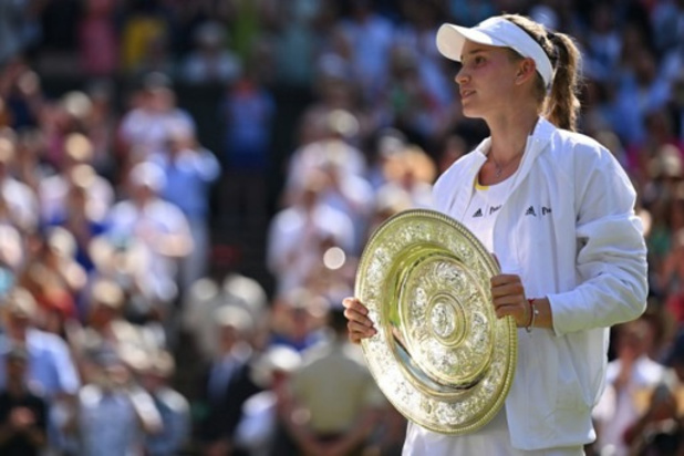 WTA: Elena Rybakina reste 23e après son sacre à Wimbledon, les Belges en progrès