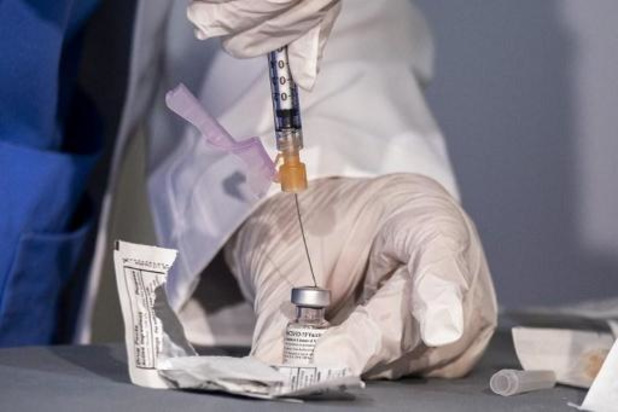 BioNTech capable de fournir un nouveau vaccin en six semaines en cas de mutation du virus