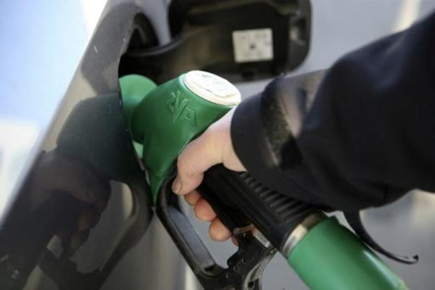 L'essence à nouveau plus chère et proche de ses records
