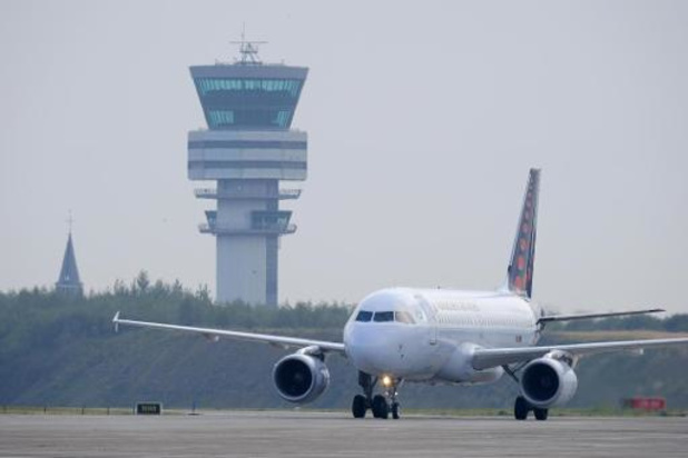 Omicron : des vols commerciaux sont disponibles pour rentrer en Belgique