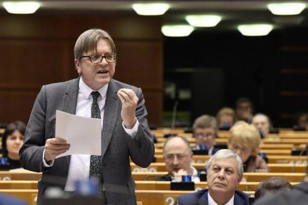 Europees Parlement heft immuniteit Verhofstadt niet op