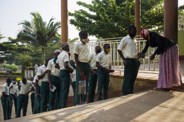 En Ouganda, les écoles s'apprêtent à rouvrir lundi après près de deux ans de fermeture