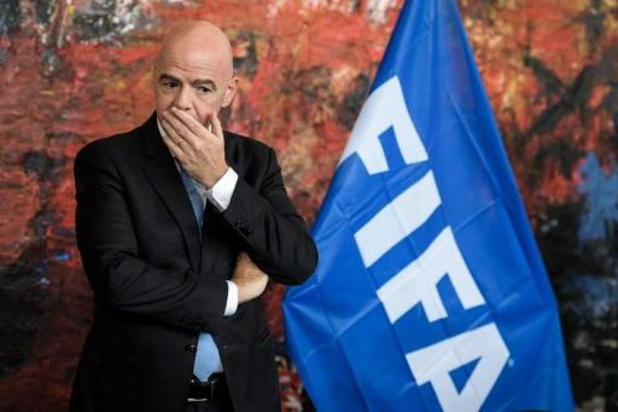 FIFA wil vijf wissels toestaan tot eind 2021