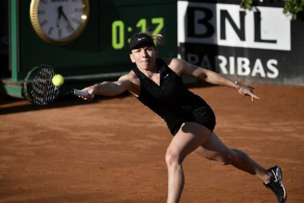 Simona Halep se blesse à trois semaines de Roland Garros