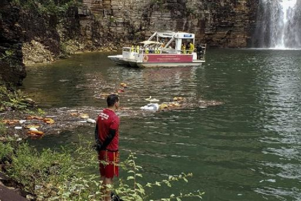 Dodentol na instorting rotswand op toeristenbootjes in Brazilië opgelopen tot 10