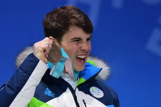 Le snowboardeur slovène Zan Kosir positif au coronavirus dans le village olympique