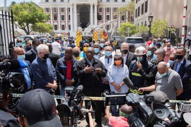 Brand in Zuid-Afrikaanse parlement in Kaapstad