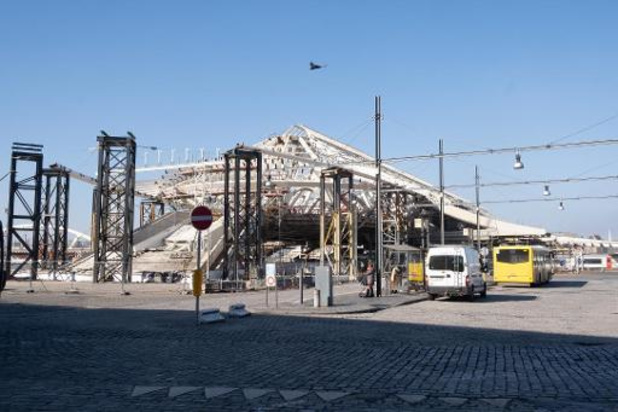 Kamer vraagt onderzoek Rekenhof naar renovatie station Bergen