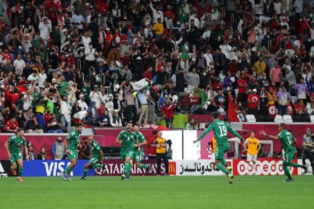 Arab Cup - Algerije baant zich in verlengingen weg naar eindwinst tegen Tunesië