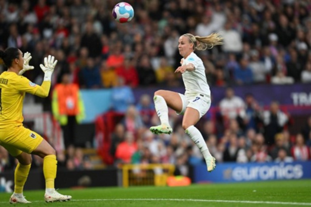 EK vrouwenvoetbal 2022 - Engeland wint openingswedstrijd tegen Oostenrijk in vol Old Trafford