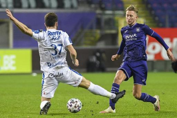 Anderlecht verhuurt Vlap aan Bielefeld: "Verwachten Michel volgend seizoen sterker terug"