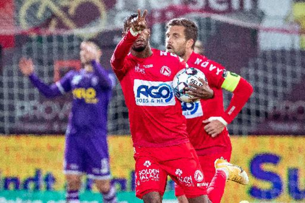 Jupiler Pro League - Beerschot moet late gelijkmaker Kortrijk toestaan, Sint-Truiden wint bij Mechelen