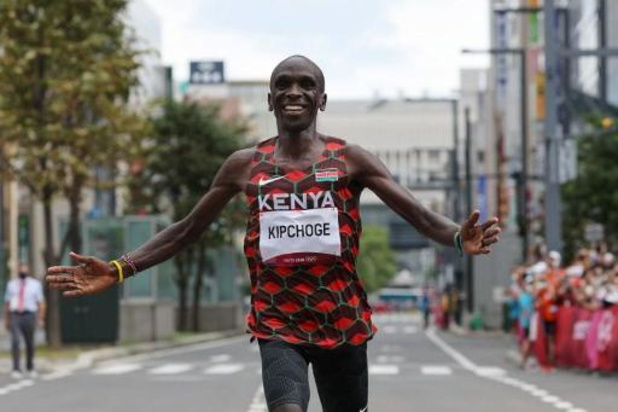 Eliud Kipchoge disputera le marathon de Tokyo en mars