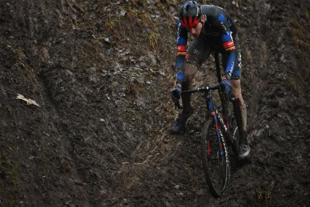 Coupe du monde de cyclocross - Toon Aerts 3e à la Citadelle: "Je serai très motivé pour l'Euro à Namur en 2022"
