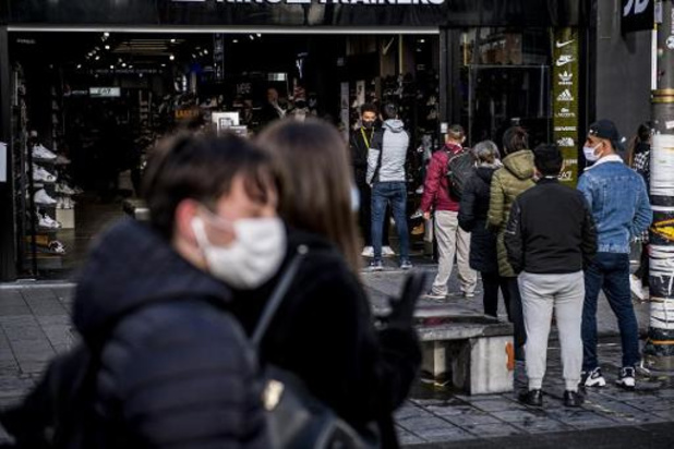 ACV Puls vreest voor agressie door klanten na herinvoering mondmaskers in winkels