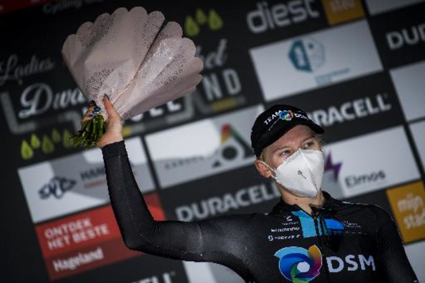 Giro Donne: Lorena Wiebes (DSM) remporte la 8e étape au sprint, Van der Breggen reste en rose