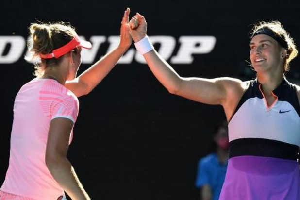 Elise Mertens en Aryna Sabalenka winnen overtuigend tweede Grand Slam