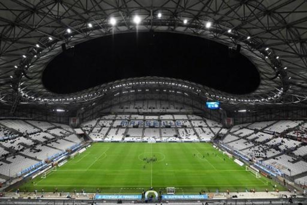 Openingsmatch Ligue 1 uitgesteld na positieve gevallen bij Marseille