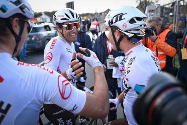 Amstel Gold Race - Van Avermaet leeft mee met ploegmaat Cosnefroy: "Jammer voor Benoît"