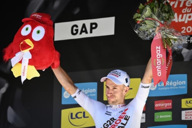 Tour de France: Geoffrey Bouchard , premier coureur positif au covid, abandonne