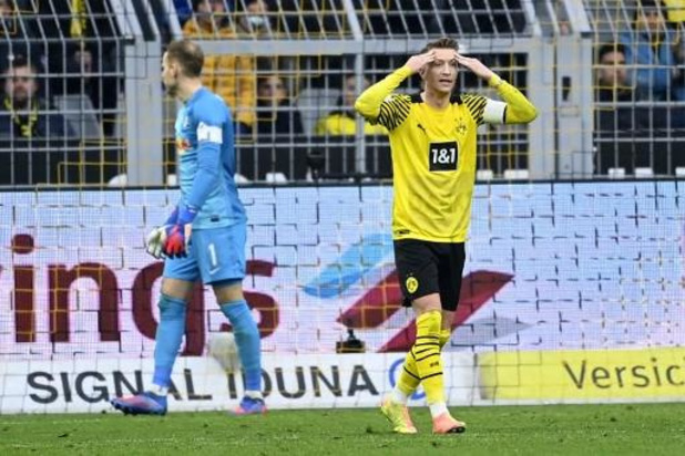 Belgen in het buitenland - Dortmund mag titelhoop stilaan opbergen na pandoering tegen Leipzig