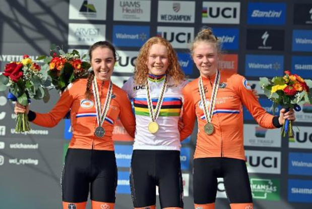 WK veldrijden - Pieterse: "Prachtig met drie Nederlandse meisjes op het podium"