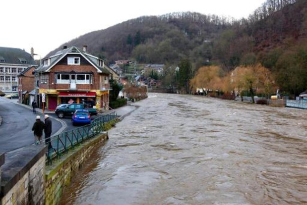 Pre-alarmfase voor meerdere waterlopen in Wallonië