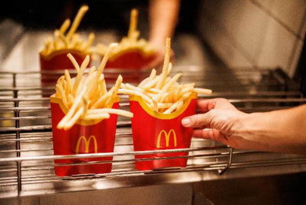 Japanners krijgen bij McDonald's tijdelijk kleine portie friet