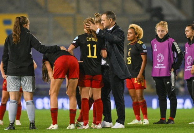 Euro féminin 2022 - Pour Ives Serneels, "tous les supporters des Red Flames doivent être fiers"