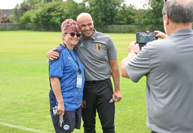 EK vrouwenvoetbal 2022 - Oefencomplex van Red Flames in Wigan is vertrouwd terrein voor Roberto Martinez