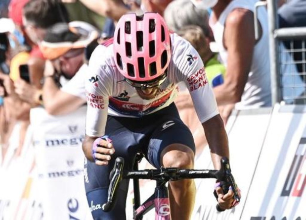 Daniel Felipe Martinez gagne la 13e étape au Puy Mary