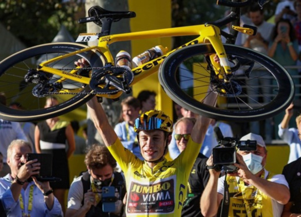 Tour de France - Jonas Vingegaard remporte son premier Tour: "C'est juste incroyable"