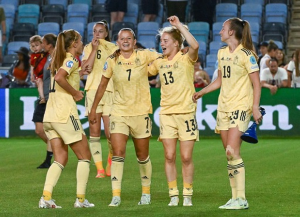 EK vrouwenvoetbal 2022 - Sari Kees schopt het tot "Vrouw van de Match" tegen Italië: "Een heel fijn gevoel"