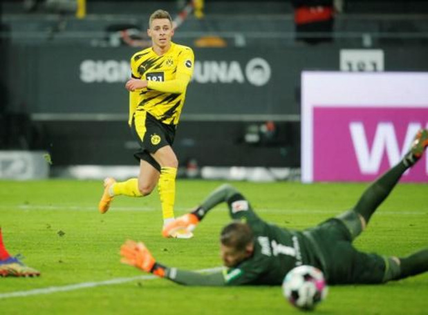 Thorgan Hazard a repris l'entraînement collectif au Borussia Dortmund