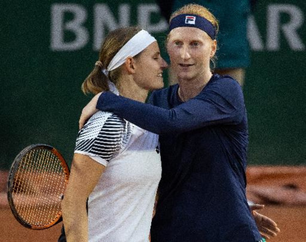 Verliezende finalisten Minnen en Van Uytvanck worden op Roland Garros geleid door Devries