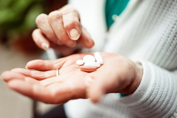 40% des plus de 75 ans prennent au moins cinq médicaments à long terme