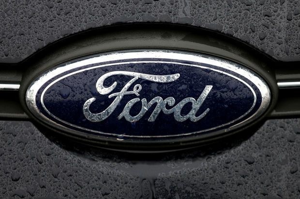 Haine sur les réseaux sociaux: Ford rejoint le boycott publicitaire