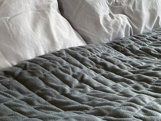 Dormez-vous vraiment mieux avec une couverture lestée?