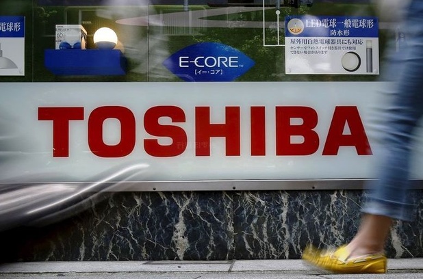Toshiba heeft acht niet-bindende overnamebiedingen ontvangen