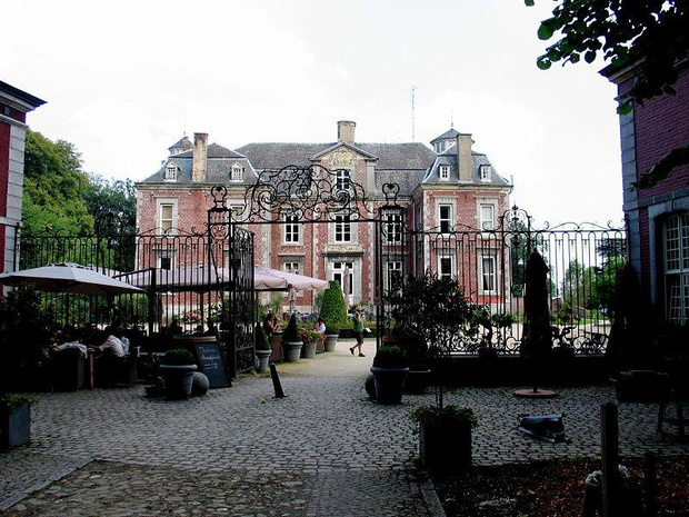 Toerisme Vlaanderen koopt Kasteeldomein Vilain XIIII in Leut