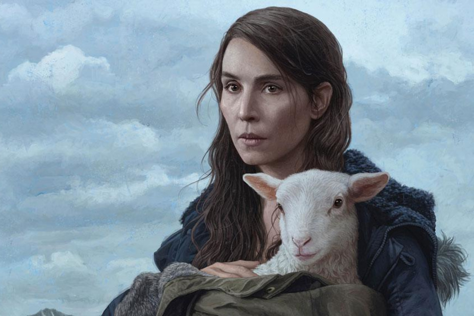 Noomi Rapace, dankzij 'Lamb' niet enkel te zien als actrice maar ook als vroedvrouw voor schapen