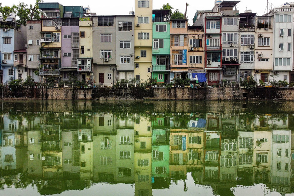 ARCHI | Les nha ong, fameuses "maisons-tubes" typiques d'Hanoi, réponse séculaire au manque de place en ville
