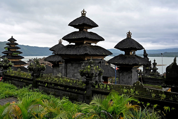 A Bali, un village aux rites funéraires macabres fait de la résistance (en images)