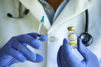 Vaccin anti-covid: Le gouvernement promet la transparence pour gagner la confiance