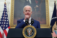 Racisme aux États-Unis: Joe Biden adopte des mesures restreintes