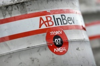 AB InBev devrait lever au moins 4,5 milliards d'euros avec l'entrée en Bourse de sa filiale asiatique