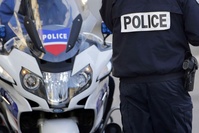 Un homme tué par deux policiers qu'il menaçait gare du Nord à Paris