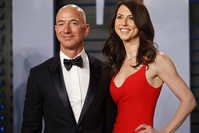 La milliardaire MacKenzie Scott, ex-femme de Jeff Bezos, s'est remariée